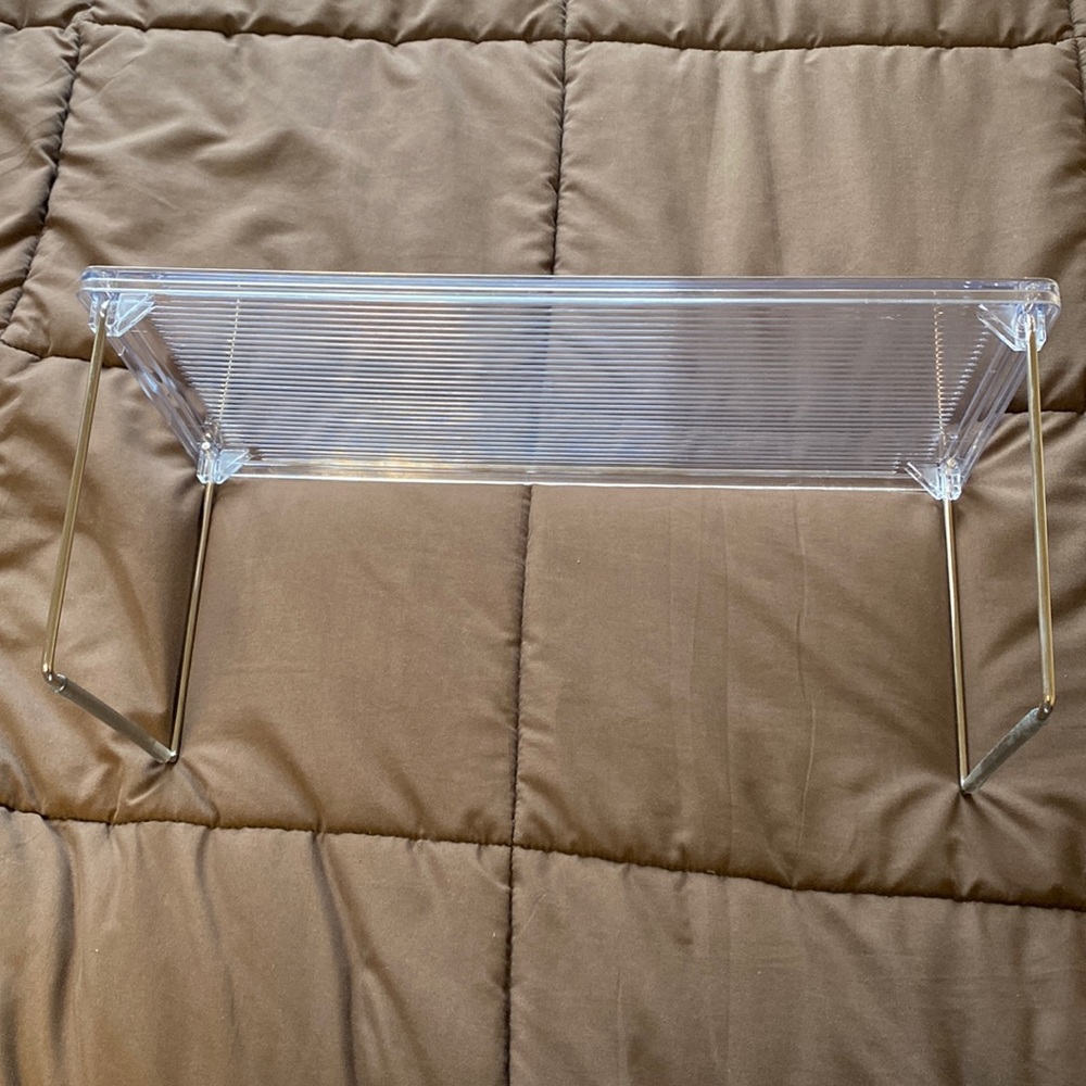 Plastic shelving